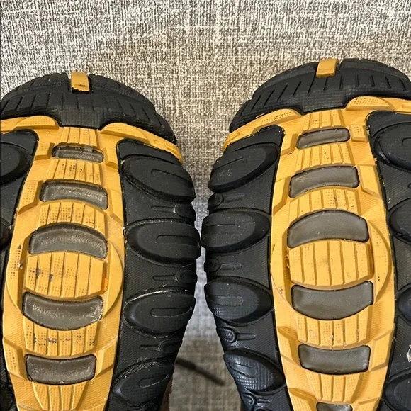 Merrell Men's Brown Hiking Boots with Yellow Accents - Picture 15 of 16